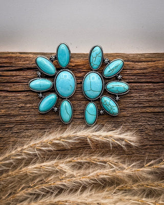 Sable Bloom Floral Stud Earrings – Jewelry from Bronco Western Supply Co.