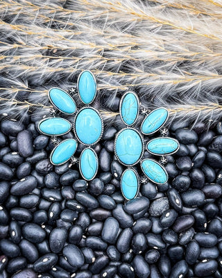 Sable Bloom Floral Stud Earrings – Jewelry from Bronco Western Supply Co.