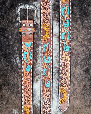 Where my leopard + sunflower girls at? 🌻
The Savanna Bloom Leather Belt was made for you. Tooled leather, turquoise swirl, pop of print, she’s doin’ the most (in the best way).

✨ Genuine leather
✨ Removable western buckle
✨ All the little details you love

Add to cart, wear on repeat.