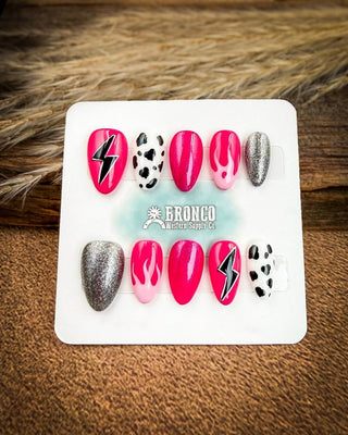Short Almond Western Press-On Nails – Press-on Nails from Bronco Western Supply Co.