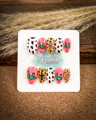 Short Almond Western Press-On Nails – Press-on Nails from Bronco Western Supply Co.
