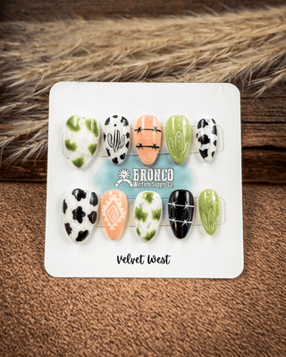 Short Almond Western Press-On Nails – Press-on Nails from Bronco Western Supply Co.