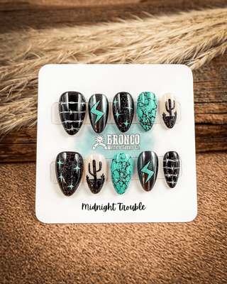 Short Almond Western Press-On Nails – Press-on Nails from Bronco Western Supply Co.