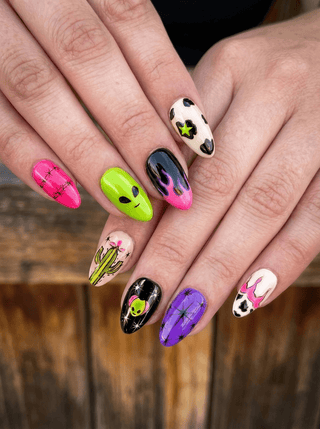 Short Almond Western Press-On Nails – Press-on Nails from Bronco Western Supply Co.