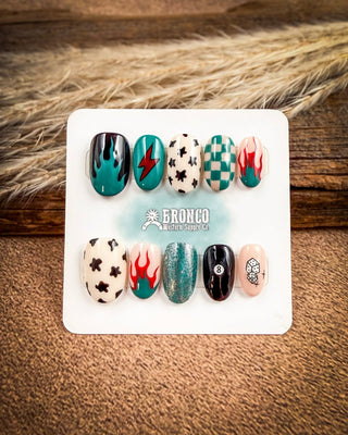 Short Oval Western Press-On Nails – Press-on Nails from Bronco Western Supply Co.