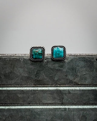 Sierra Spirit Stud Fashion Earrings – Jewelry from Bronco Western Supply Co.