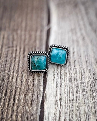 Sierra Spirit Stud Fashion Earrings – Jewelry from Bronco Western Supply Co.