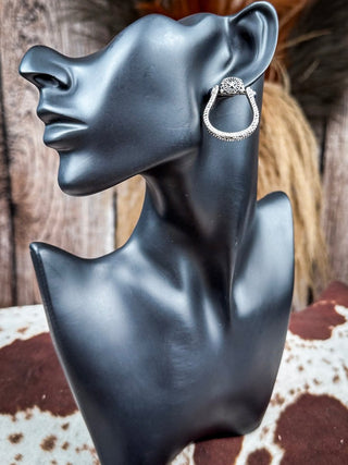 Star Stirrup Fashion Stud Earrings - Black – Jewelry from Bronco Western Supply Co.