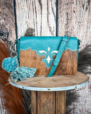 The Calamity Hair - On Crossbody in Turquoise by Trinity Ranch – Purses & Wallets from Bronco Western Supply Co.