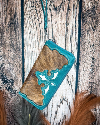 The Calamity Hair - On Wallet in Turquoise by Trinity Ranch – Purses & Wallets from Bronco Western Supply Co.