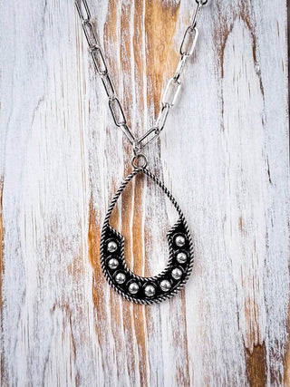 The Calico Chain – Teardrop Western Pendant Fashion Necklace – Jewelry from Bronco Western Supply Co.