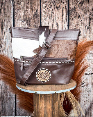 The Range Line Large Crossbody Bag – Purses & Wallets from Bronco Western Supply Co.