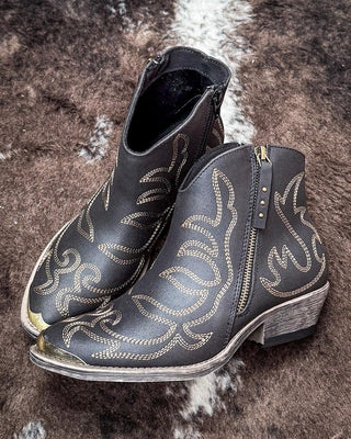 Very G - Tazz Ankle Bootie in Black – Women's Shoes from Bronco Western Supply Co.