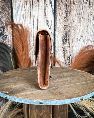 Vinebloom Carve Handtooled Bag in Sienna Frost by Myra Bag – Purses & Wallets from Bronco Western Supply Co.