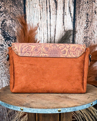Western Mesa Tooled Crossbody Set in Brown by Wrangler – Purses & Wallets from Bronco Western Supply Co.
