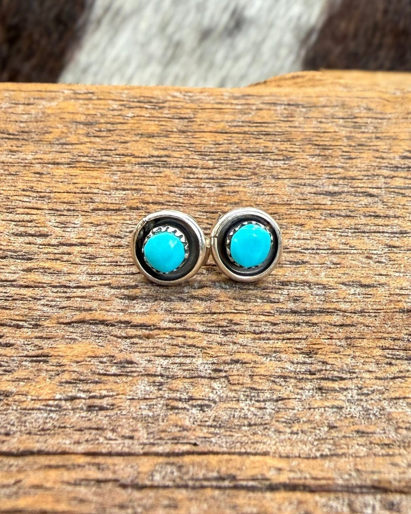 Zuni Dot Earrings in Turquoise – Jewelry from Bronco Western Supply Co.