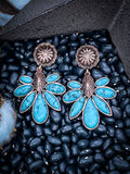 August Cluster Stud Earrings