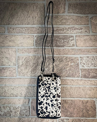Cheeky Phone Holder Wallet by Myra Wallet – Purses & Wallets from Bronco Western Supply Co.